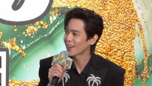 最新爆料男星是谁啊视频,最新爆料男星身份大揭秘！